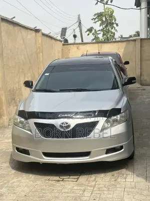 Toyota Camry SE V6 4dr Sedan (3.5L 6cyl 6AM) 2007 Silver