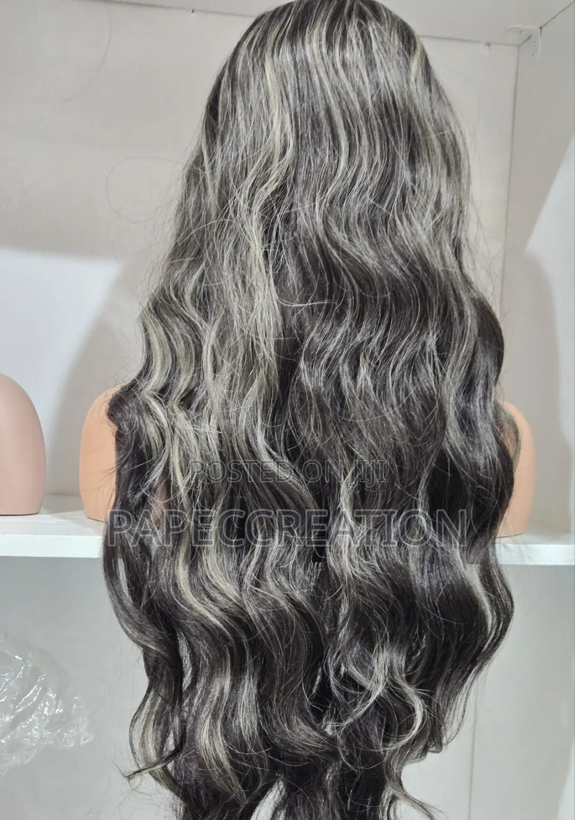 Body Wave Lace Gray Highlight