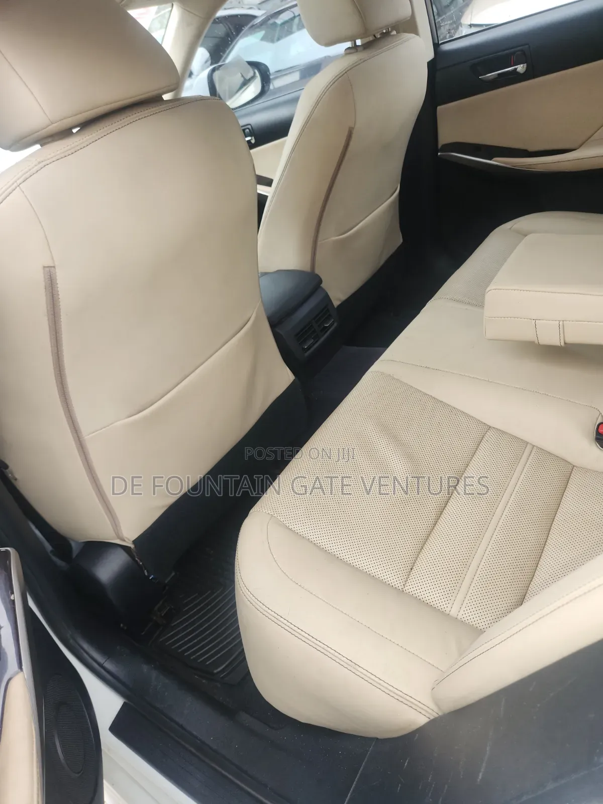 Lexus IS 2014 White
