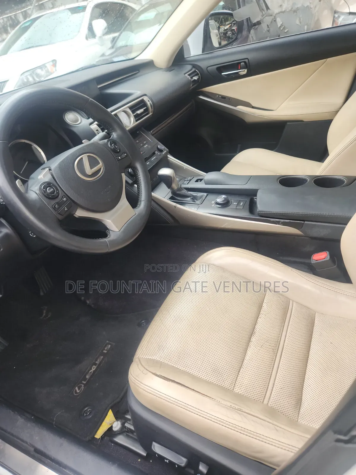 Lexus IS 2014 White