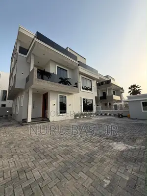 Furnished 5bdrm Duplex in Agodi Gra for sale