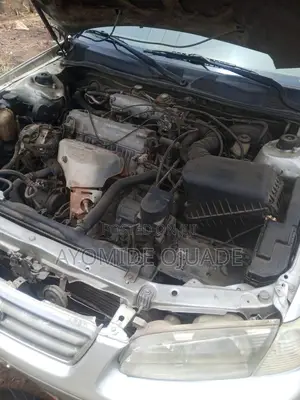 Toyota Camry 2000 Silver