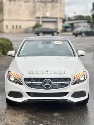Mercedes-Benz C300 2016 White