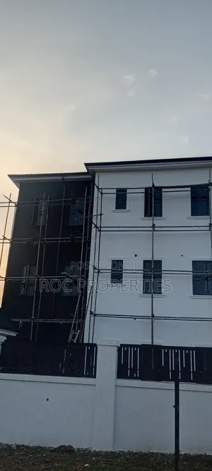 3bdrm Block of Flats in Kaura for rent