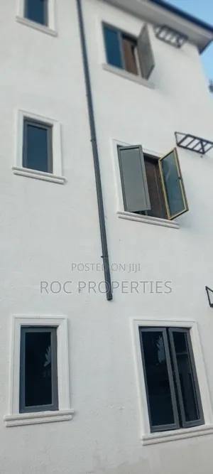 3bdrm Block of Flats in Kaura for rent