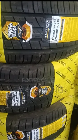 Original Austone Tyre 275/45r21. New Tyres Only!