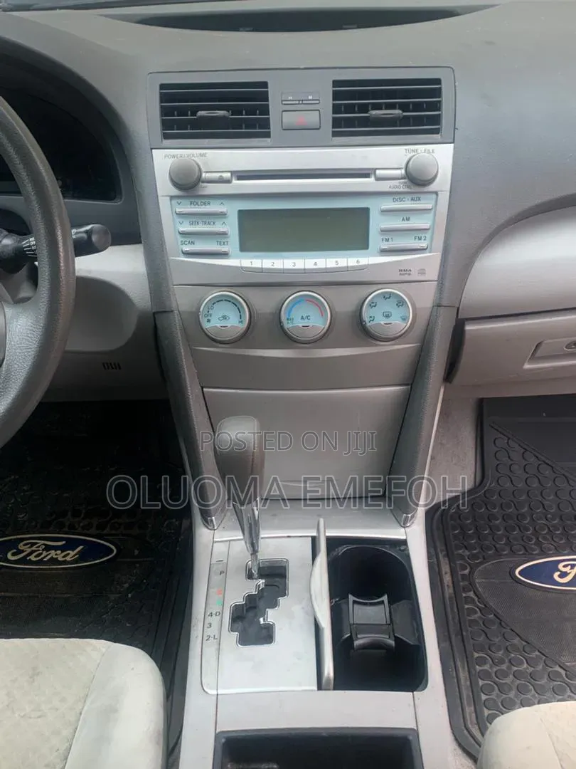 Toyota Camry 2007 Gray