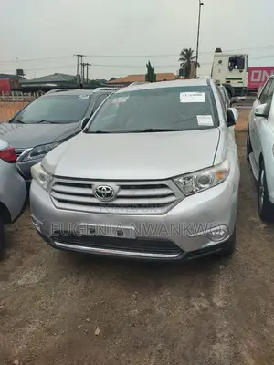 Toyota Highlander 2013 Silver