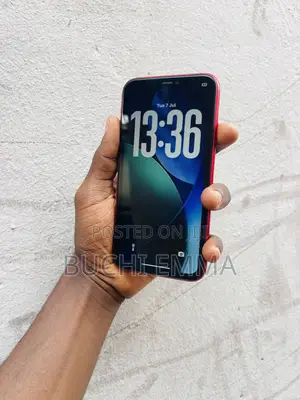 Apple iPhone 11 64 GB Red