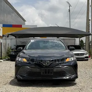 Toyota Camry LE (2.5L 4cyl 8A) 2019 Black