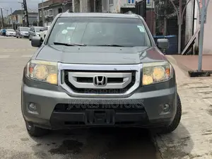 Honda Pilot 2009 Gray