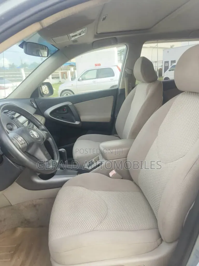 Toyota RAV4 2007 Gray
