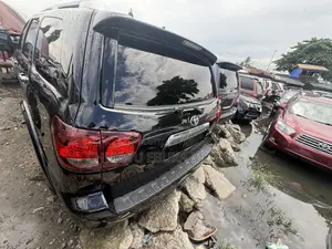 Toyota Sequoia Platinum 4x4 2020 Black