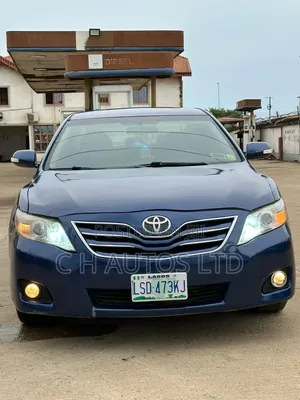 Toyota Camry 2011 Blue