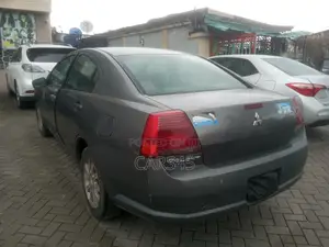 Mitsubishi Galant 2006 Gray