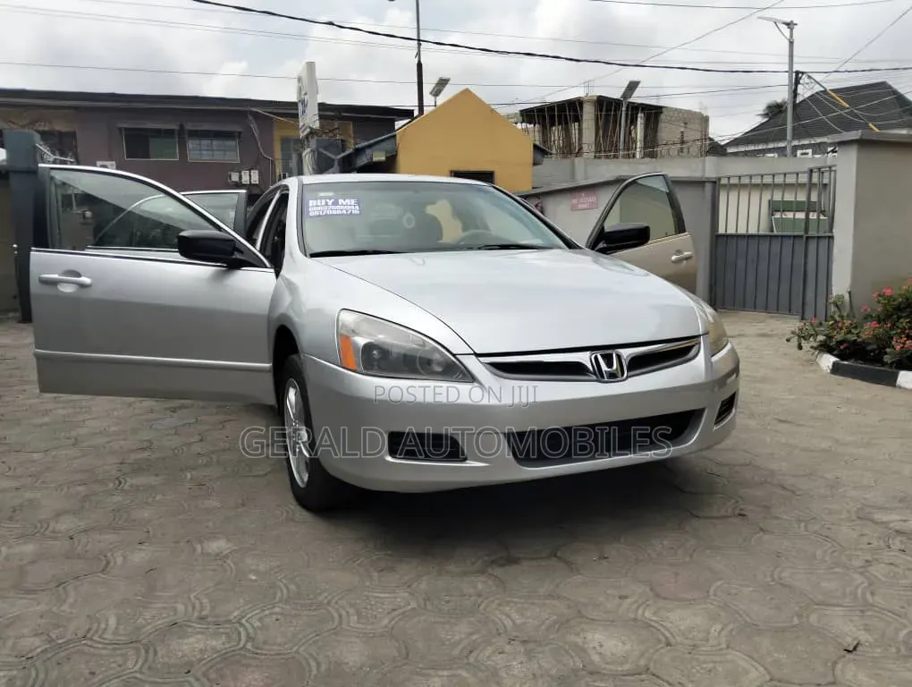 Honda Accord 2007 Silver