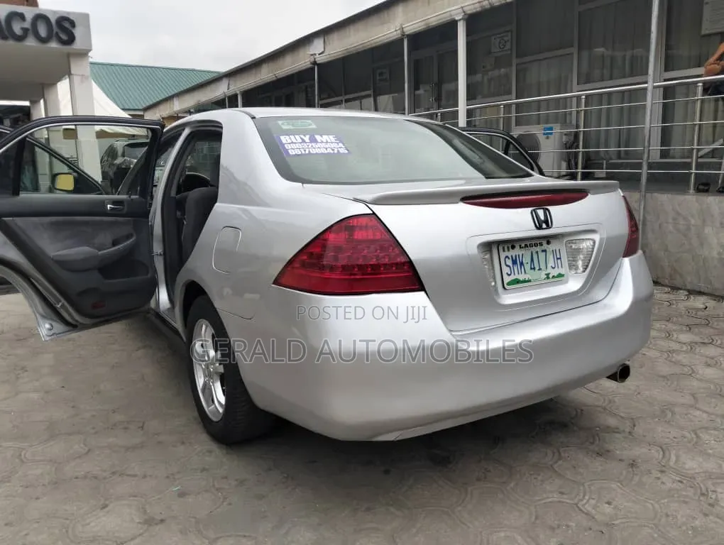 Honda Accord 2007 Silver