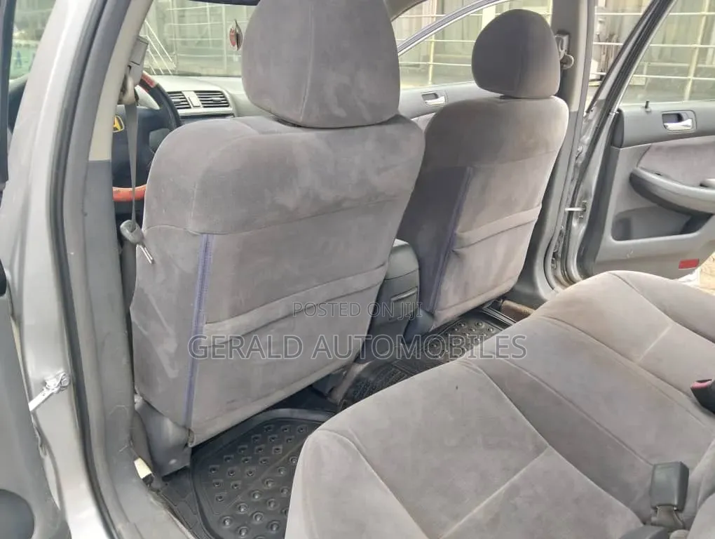 Honda Accord 2007 Silver