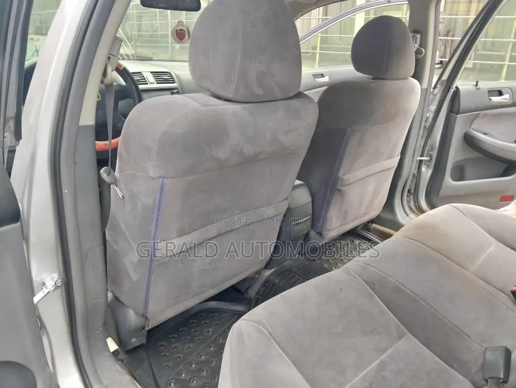Honda Accord 2007 Silver