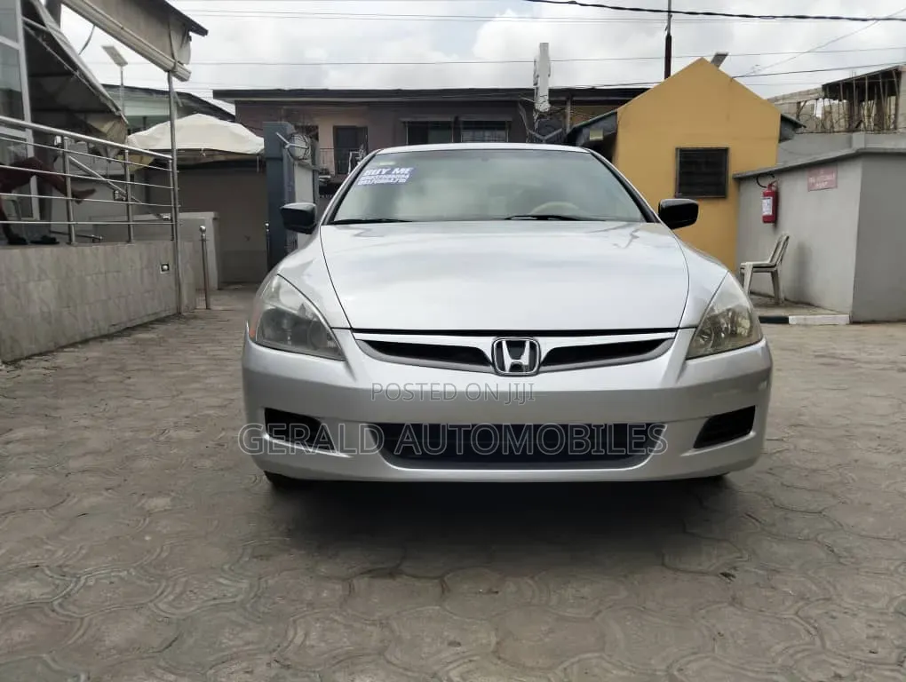 Honda Accord 2007 Silver