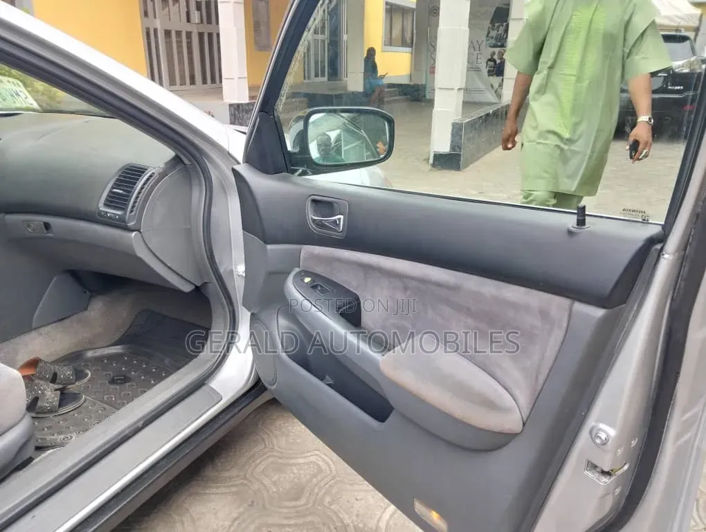 Honda Accord 2007 Silver