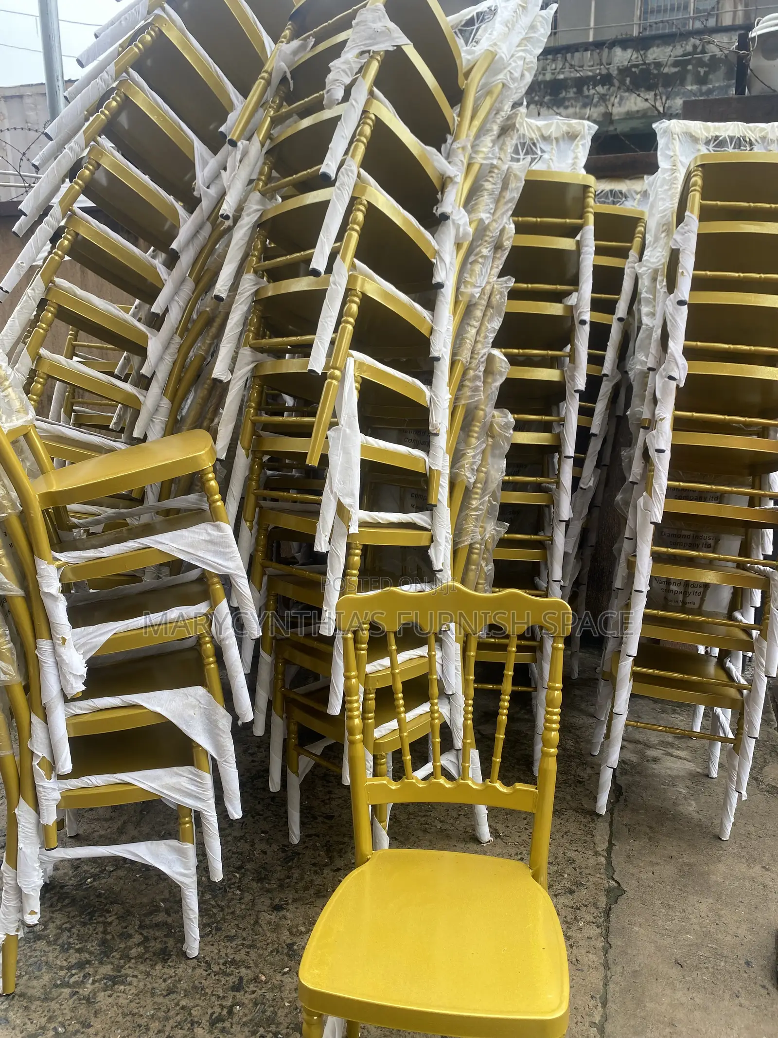 King Crown Event Chair