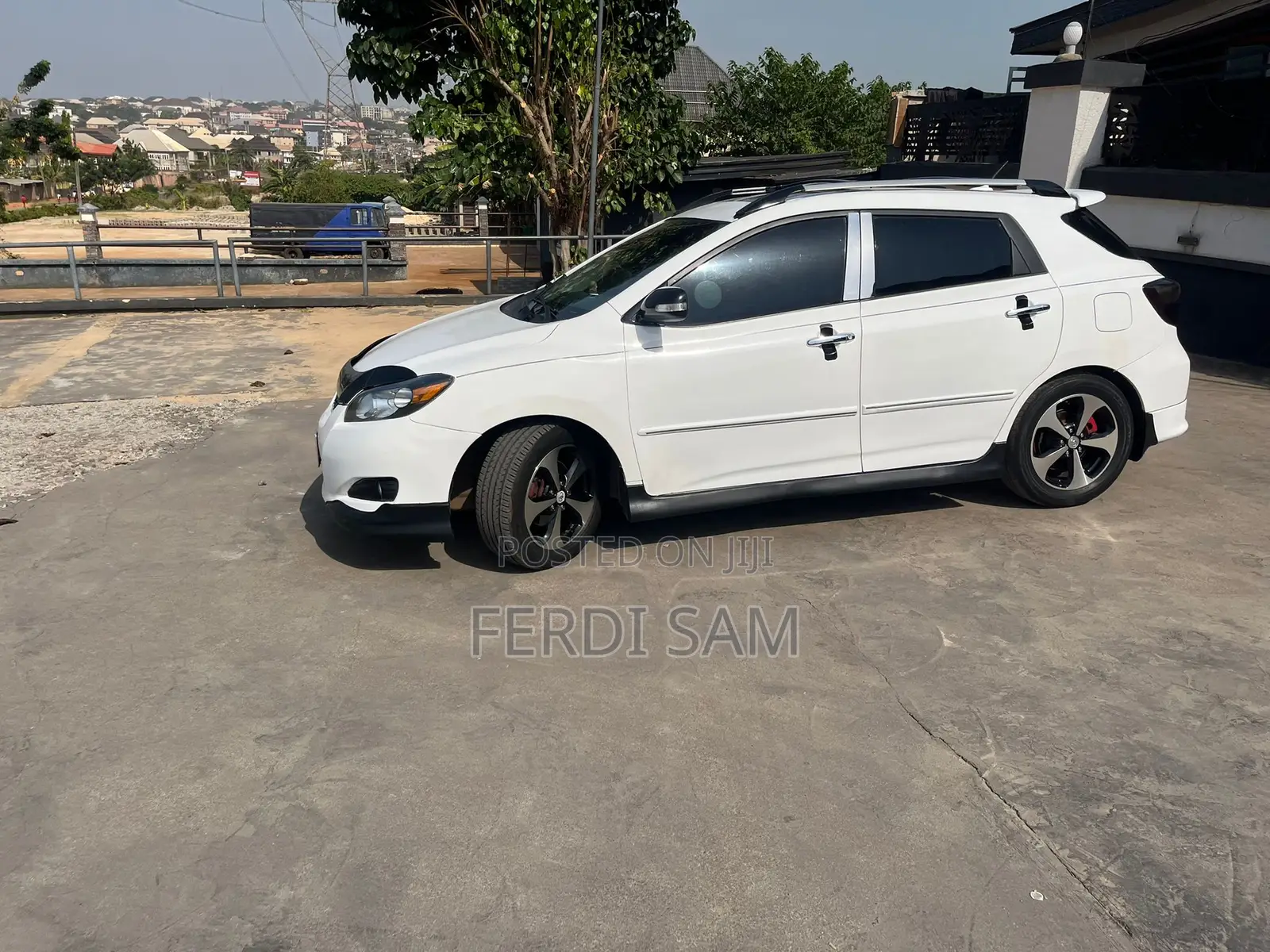 Toyota Matrix 2010 White