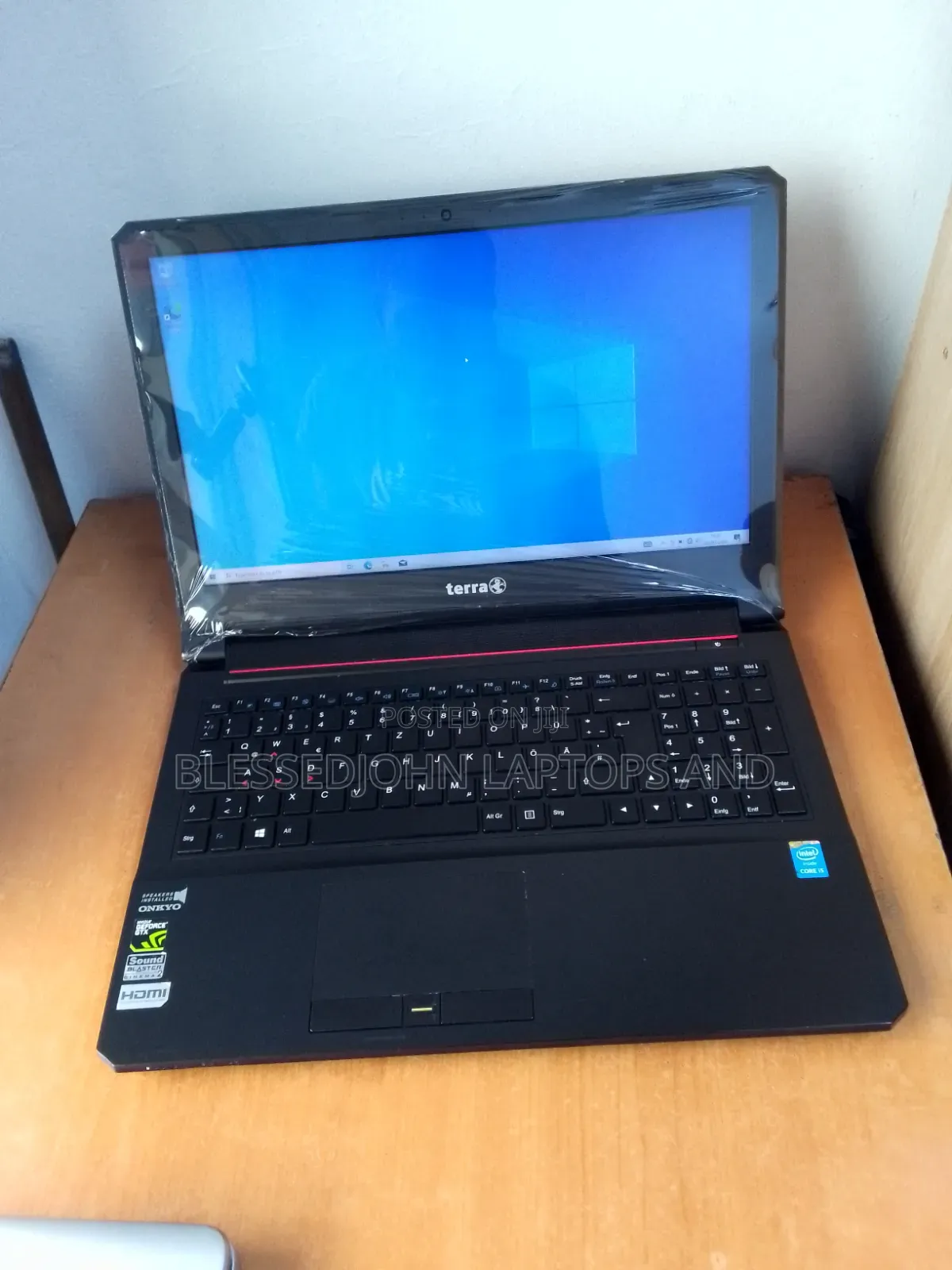 Laptop 16GB Intel Core i5 SSD 256GB