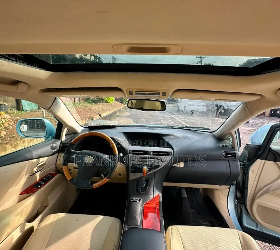 Lexus RX 2011 Blue