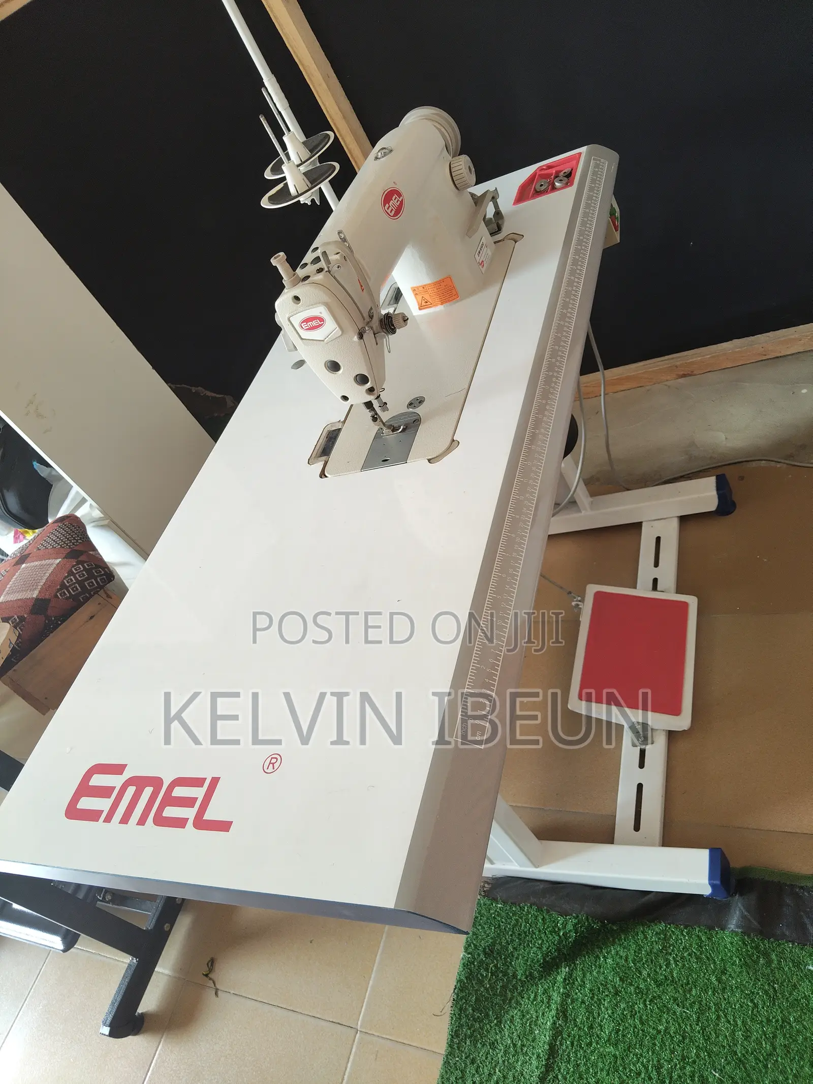 Industrial Sewing Machine