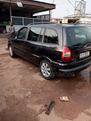 Opel Zafira 2005 Black
