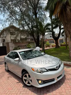 Toyota Camry 2013 Silver