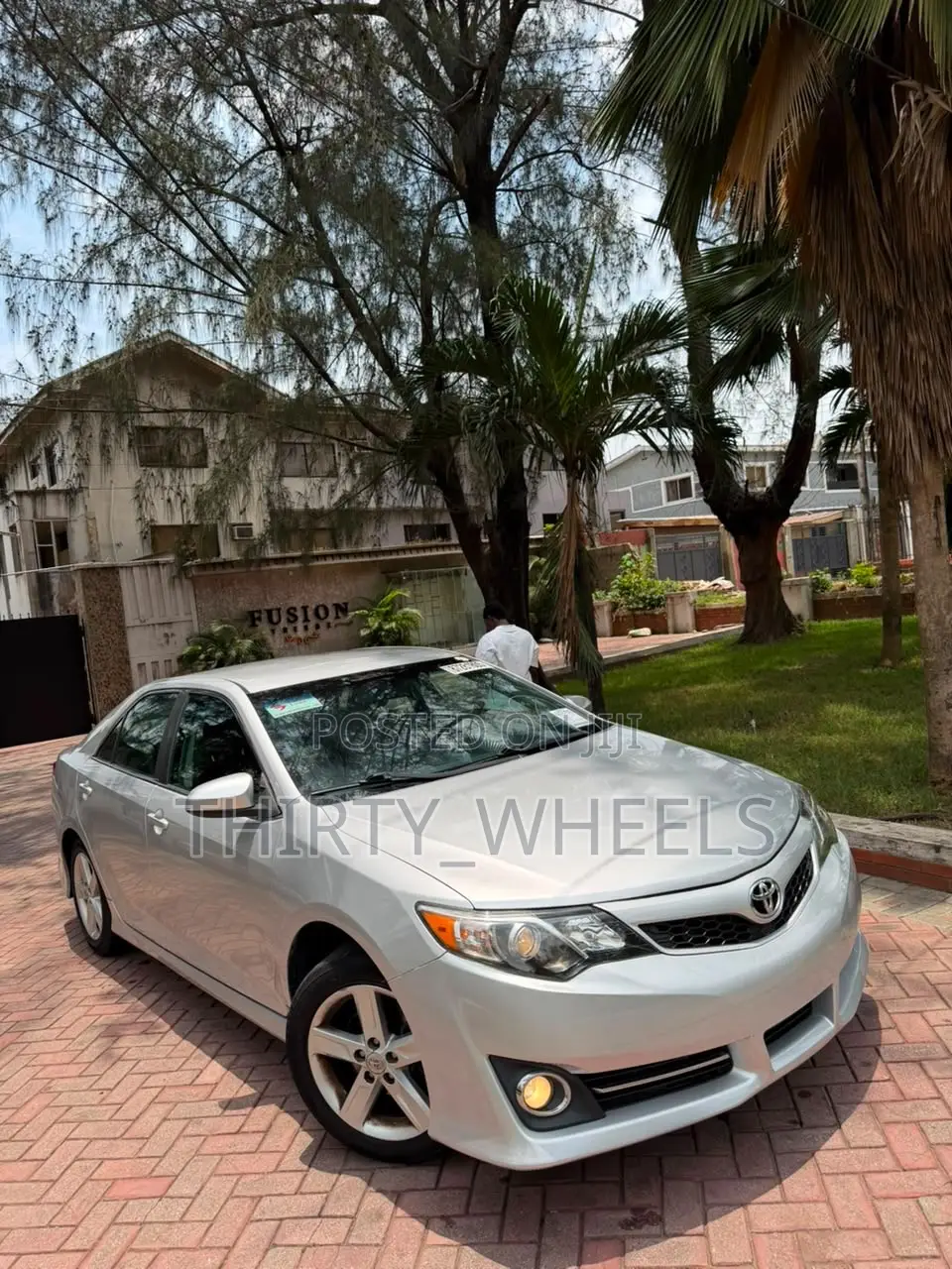 Toyota Camry 2013 Silver