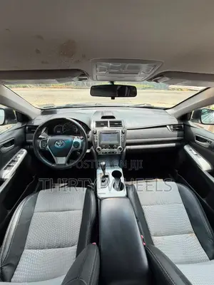 Toyota Camry 2013 Silver