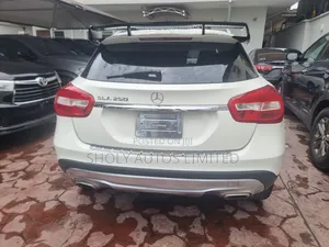 Mercedes-Benz GLA-Class 2016 White