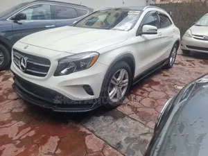 Mercedes-Benz GLA-Class 2016 White