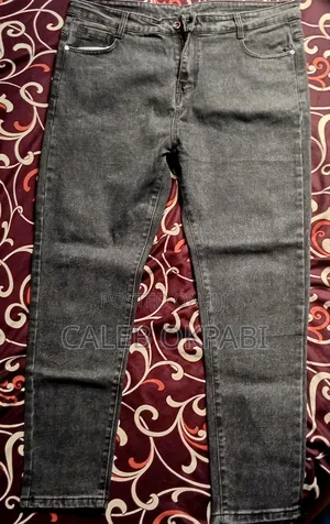 Plain [Ash] Stock Jean