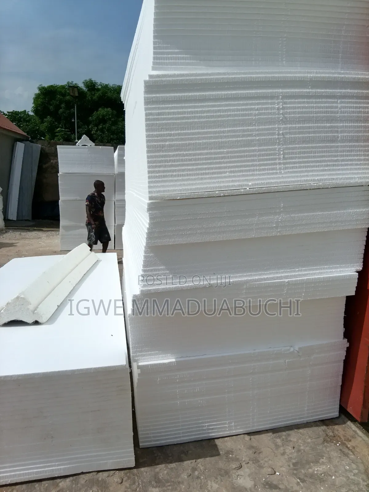 Polystyrene Board and Parapet