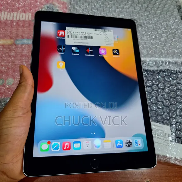 Amazon.com : Apple iPad Air 2, 64GB, 4G + Wi-Fi - Gold (Renewed 