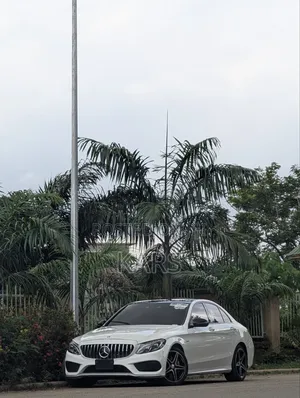 Mercedes-Benz C450 2016 White