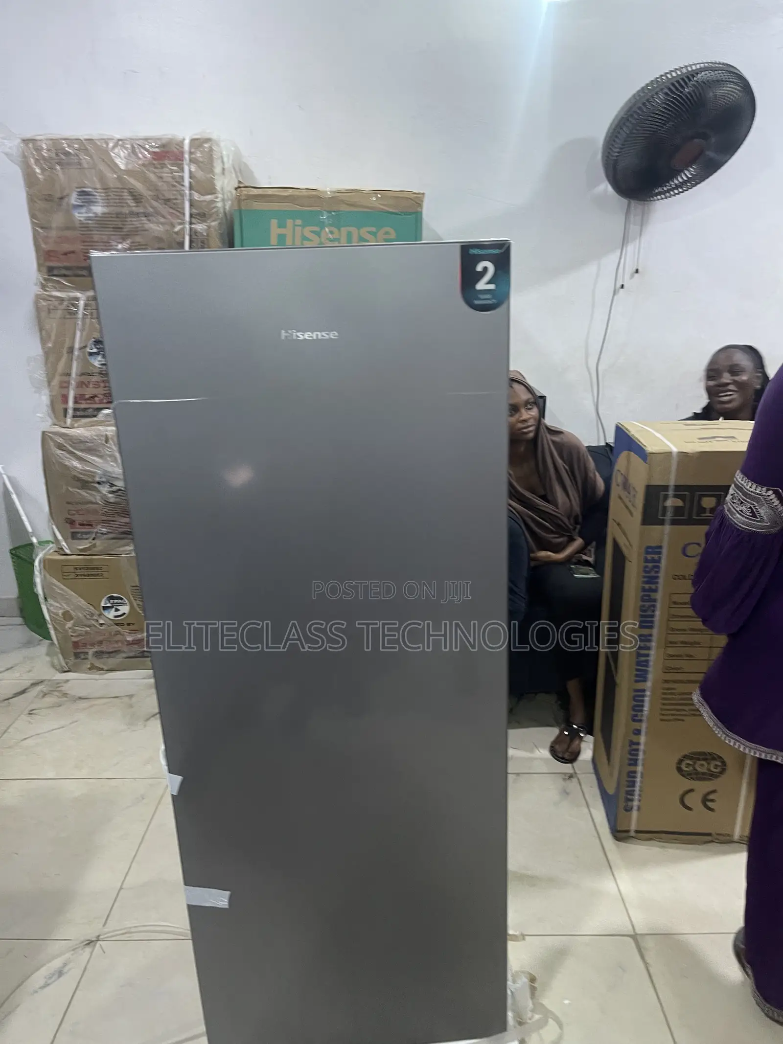 Durable White Hisense Upright Freezer 189dr (190l)