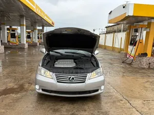 Lexus ES 350 2012 Silver