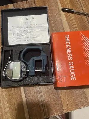 Digital Thickness Gauge