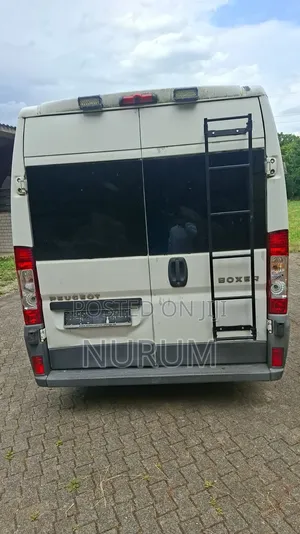 Peugeot Boxer 2010 White