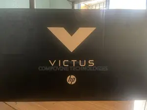 New Laptop HP Victus 15 24GB Intel Core i7 SSD 1T
