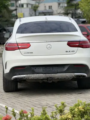 Mercedes-Benz GLE-Class AMG GLE 43 4MATIC 2017 White
