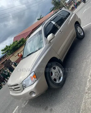 Toyota Highlander 2006 Gold