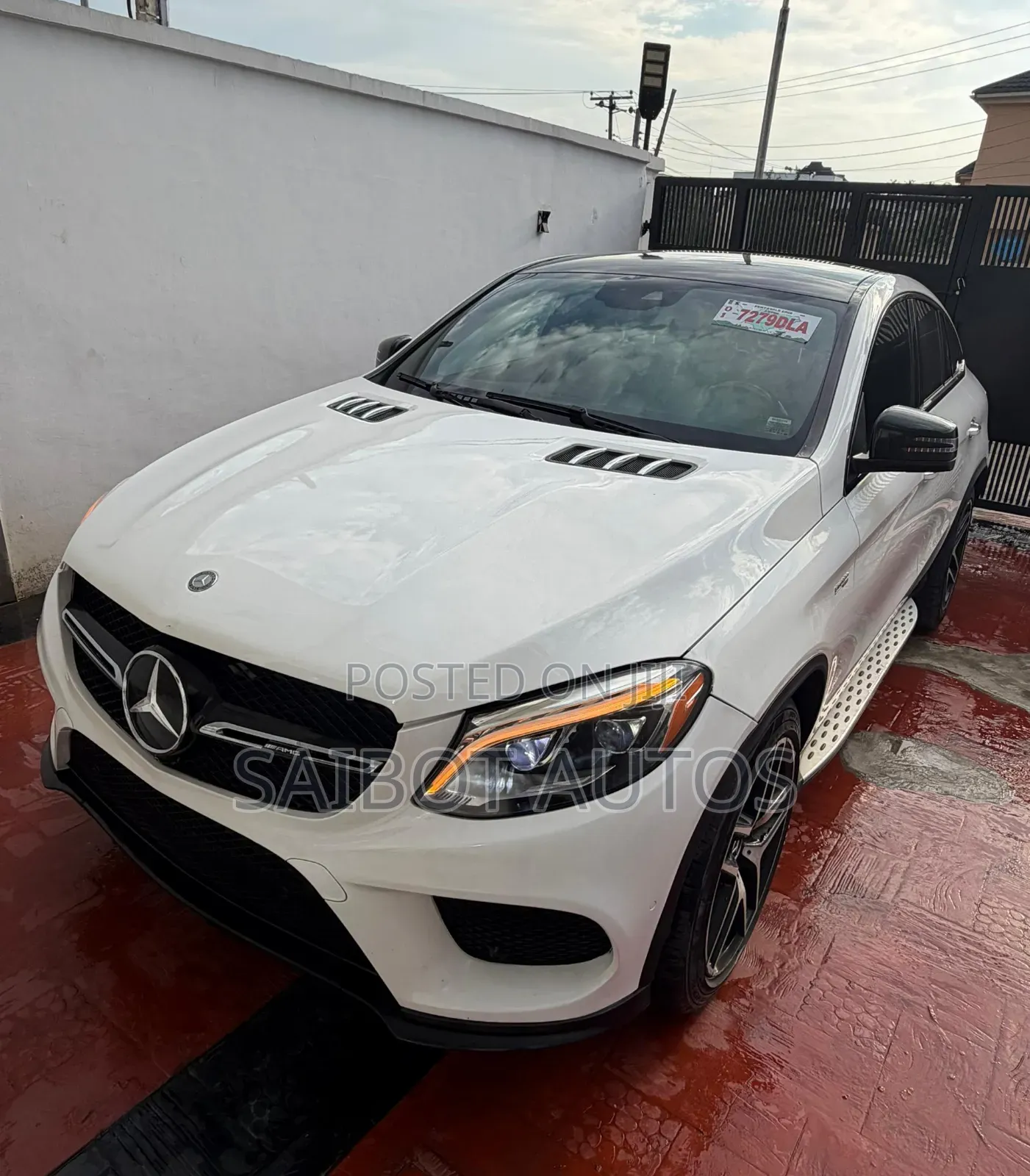 Mercedes-Benz GLE-Class 2017 White