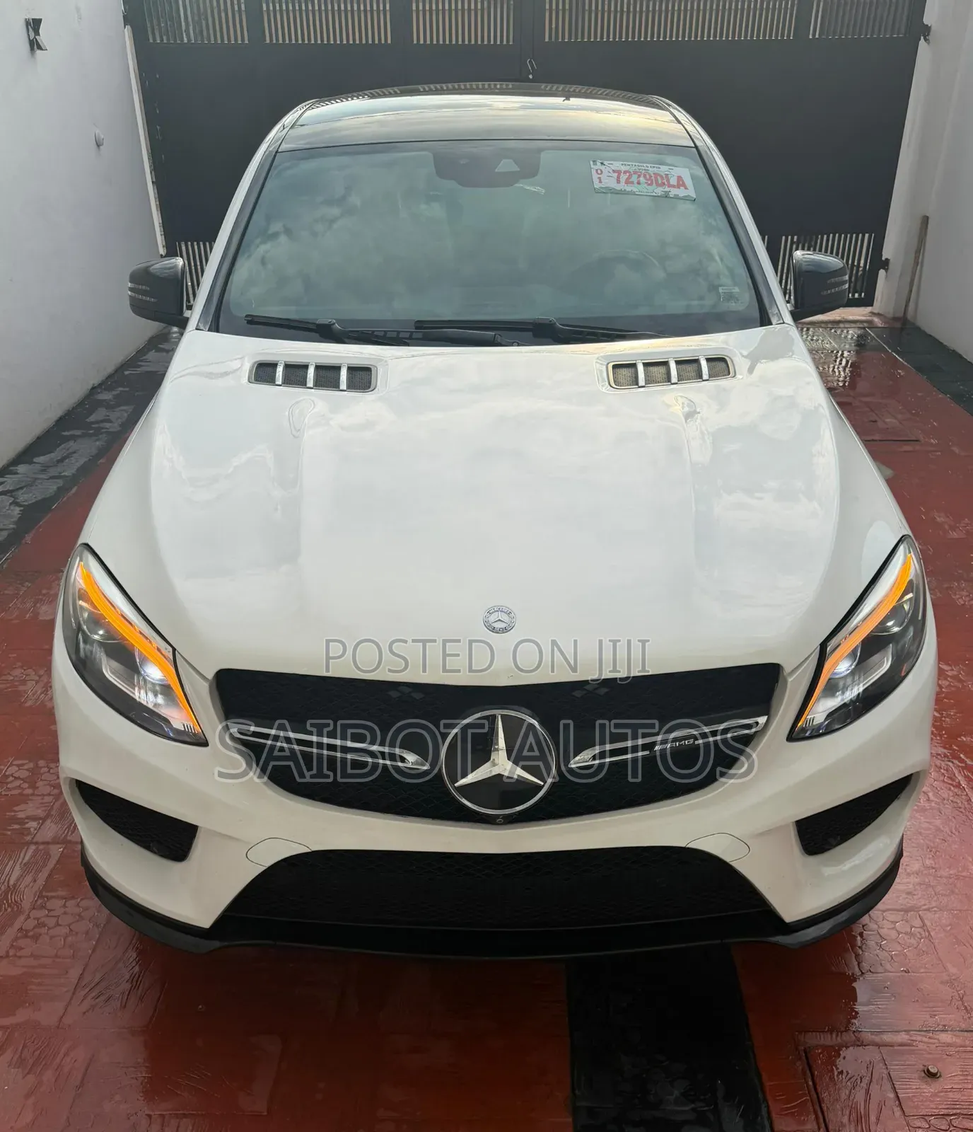 Mercedes-Benz GLE-Class 2017 White