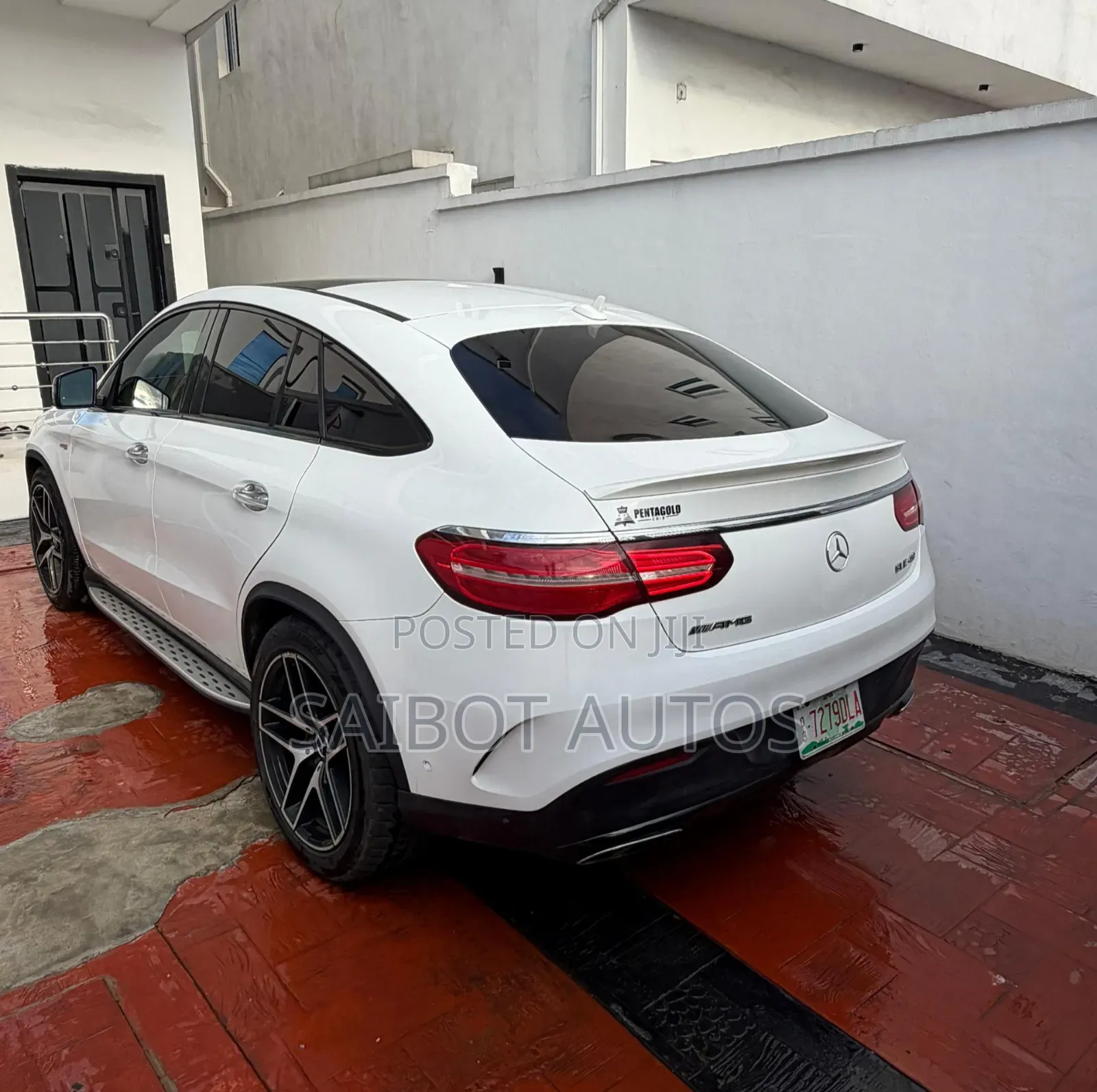Mercedes-Benz GLE-Class 2017 White